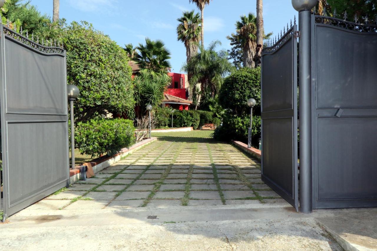 Casa Di Lu' Floridia Exterior foto